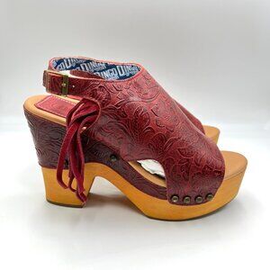 New Dingo‎ Size 9 Tooled Red Leather Western Wedges Platform Clogs Sandals Shoes